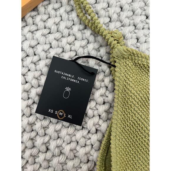 Skatie• ‘Sarah’ Bikini Top in Matcha Crinkle - Picture 6 of 12